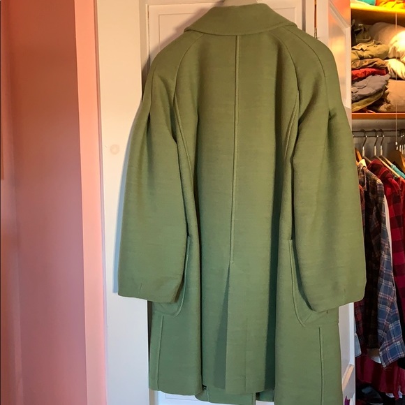 Georgio Armani made in Italy Green Wool Coat. - Picture 6 of 6